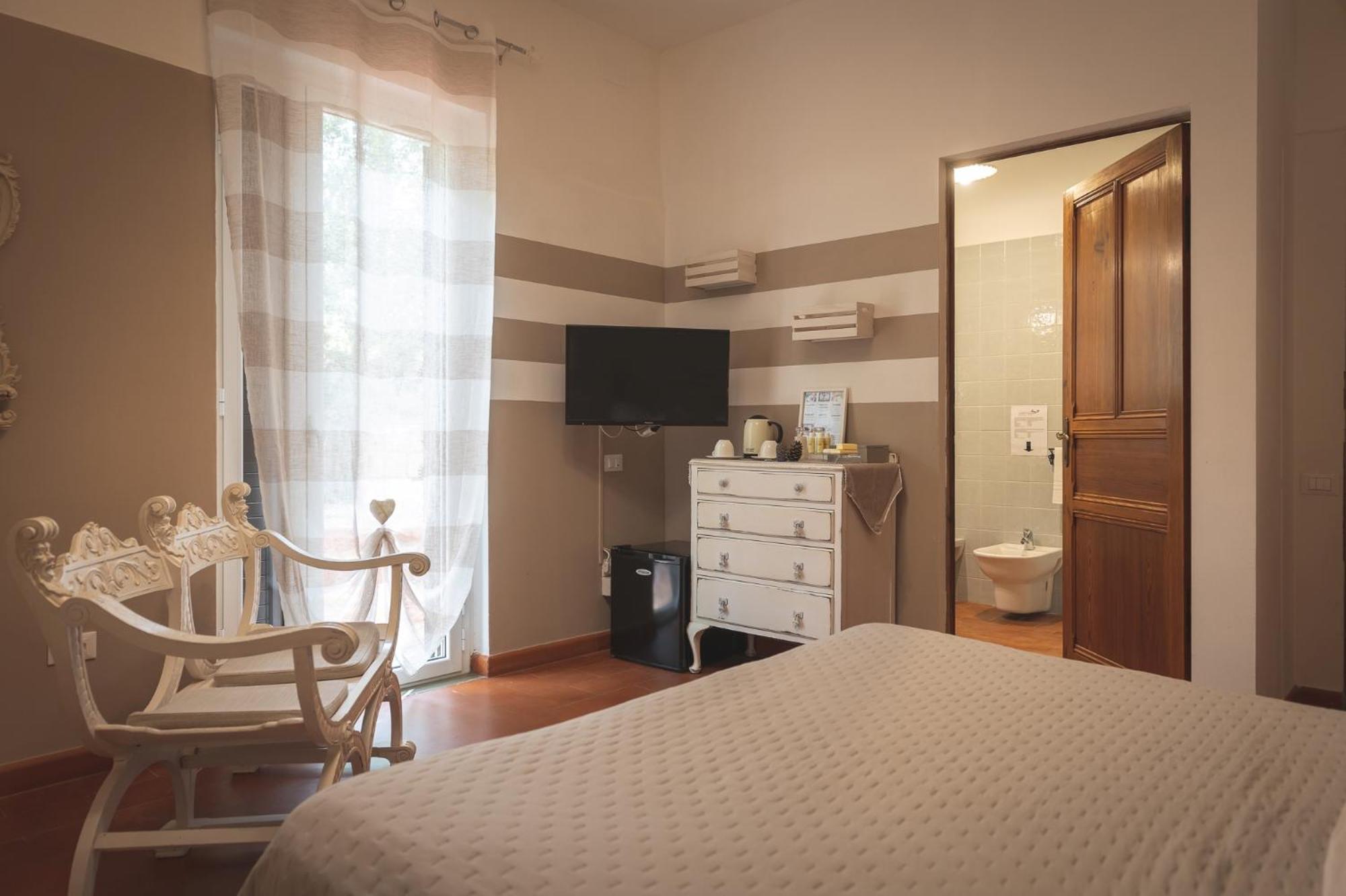 Podere San Filippo B&B-Apartment-Pet Friendly-Rent Bike And Bike Friendly Bibbona Exterior photo